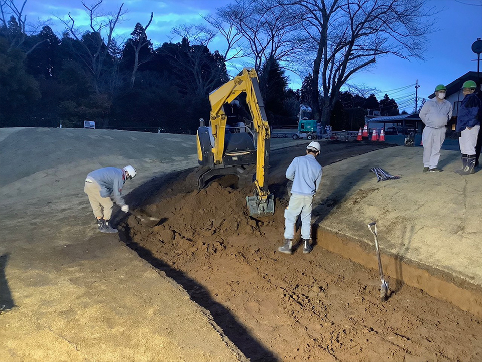 茨城県笠間市桜ノ宮GC 舗装/夜間工事